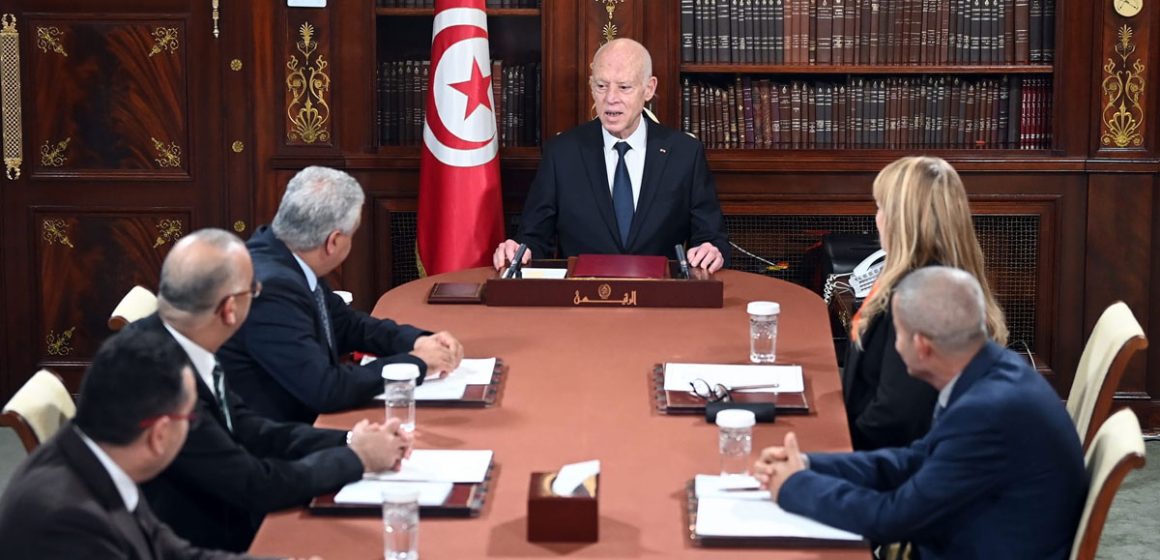 Tunisie : le nouveau rôle des médias publics, selon Saïed