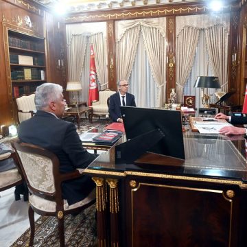 Tunisie : Kaïs Saïed marginalise la gauche syndicale  