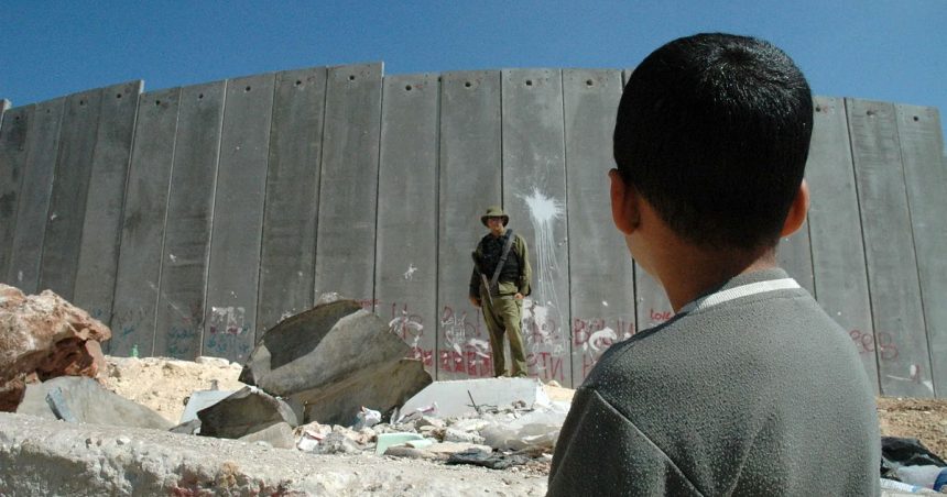 Nouvelle : ‘‘Al-Jidar’’ (Le mur)