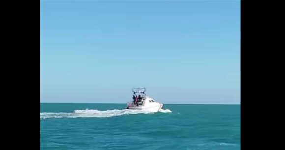 Sfax : Les recherches se poursuivent pour retrouver un pêcheur tombé en mer