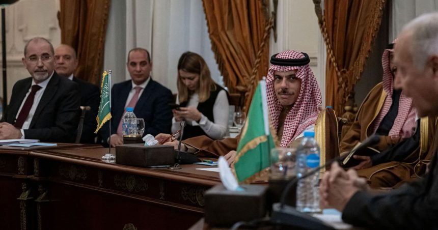 A propos de la réponse arabe aux déclarations de Trump sur Gaza
