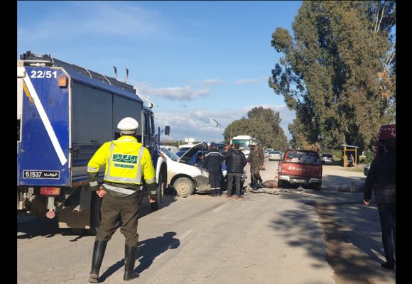 Un carambolage entre trois voitures fait deux blessés à Jendouba