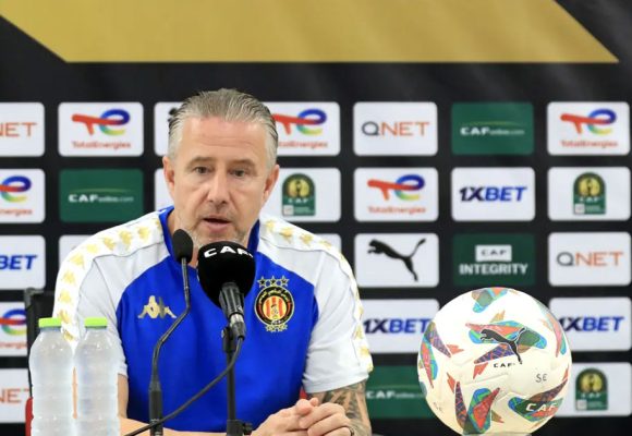 Football | L’Espérance sur le point de se séparer de son coach  