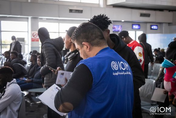 Aide au retour volontaire | L&rsquo;OIM organise une journée d&rsquo;informations et de conseils