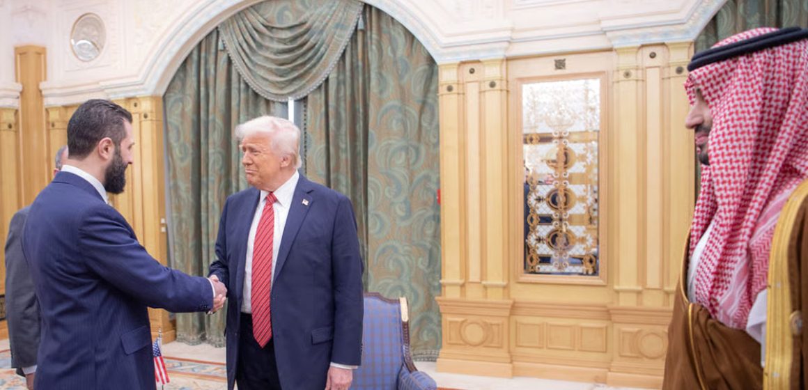 Pour séduire Trump, Ahmed Al-Charaa a opéré un revirement stratégique