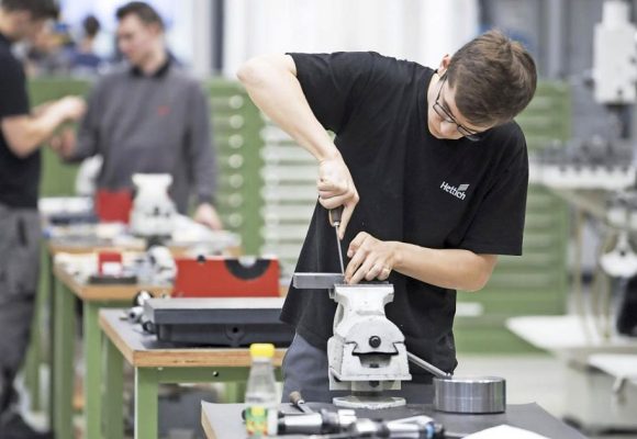 Formation professionnelle, emploi et compétitivité des entreprises