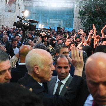 Kaïs Saïed fête «son» 1er mai loin de Tunis    