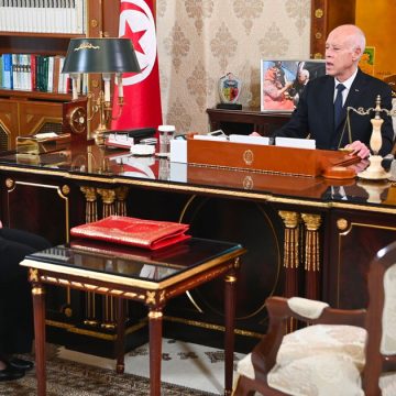 Kaïs Saïed va relancer le recrutement dans la fonction publique
