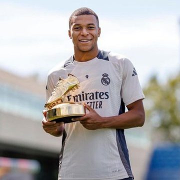 Football │ Kylian Mbappé Soulier d’Or européen 2024/2025 