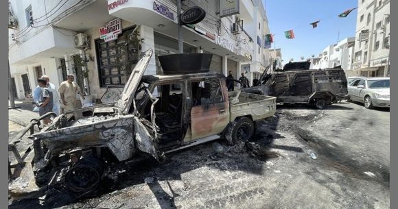 La Tunisie se dit prête à abriter des pourparlers inter-libyens