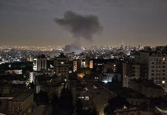 Après l’attaque foudroyante israélienne, l’Iran compte les dégâts et les morts