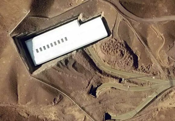 La guerre israélo-iranienne │ Trump jette le masque et frappe l’Iran