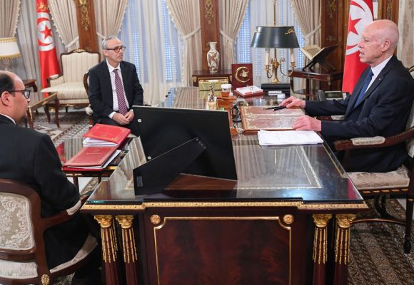 Tunisie │Kaïs Saïed poursuit son combat contre le travail précaire