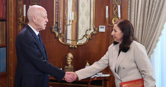 Tunisie │ En attendant la réforme administrative