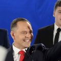 Le nationaliste Karol Nawrocki, nouveau président de la Pologne