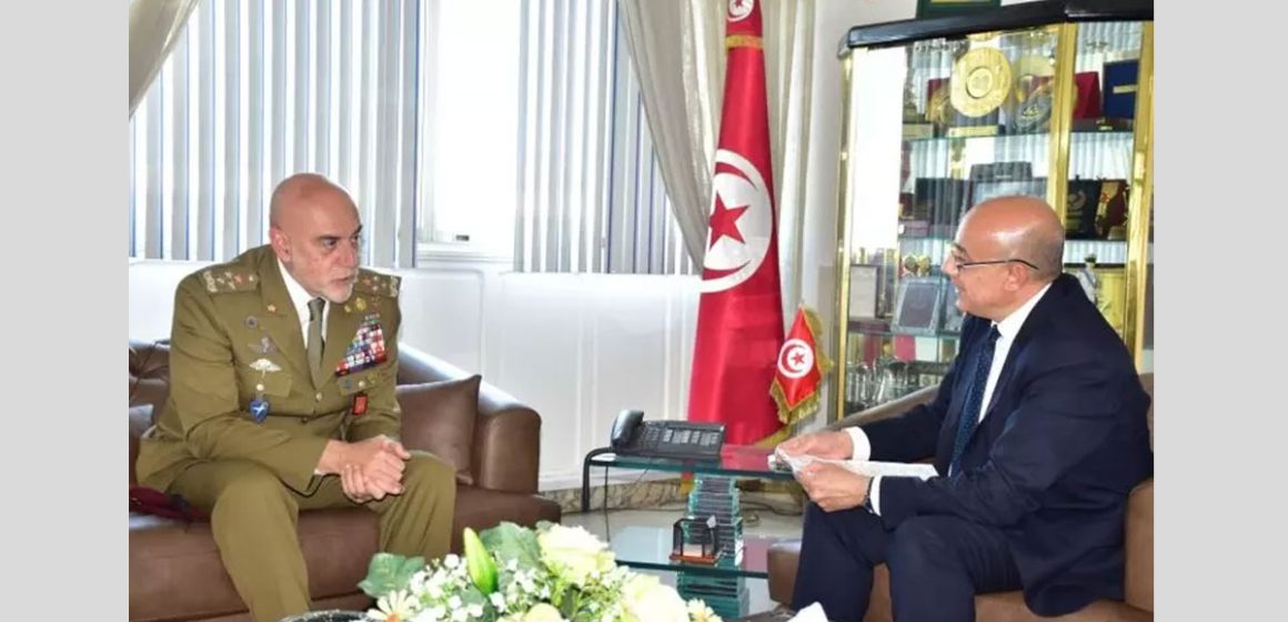 Vers un renforcement de la coopération militaire entre la Tunisie et l’Italie 