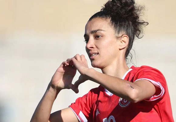 Mariem Houij, la star du football féminin tunisien, rêve encore plus grand