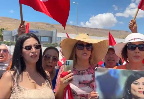 Tunisie │ Caravane de solidarité avec Abir Moussi (Vidéo)