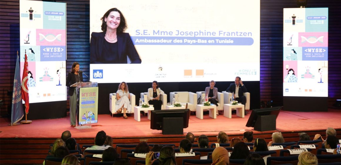 Promouvoir le travail des femmes dans les secteurs Stim en Tunisie