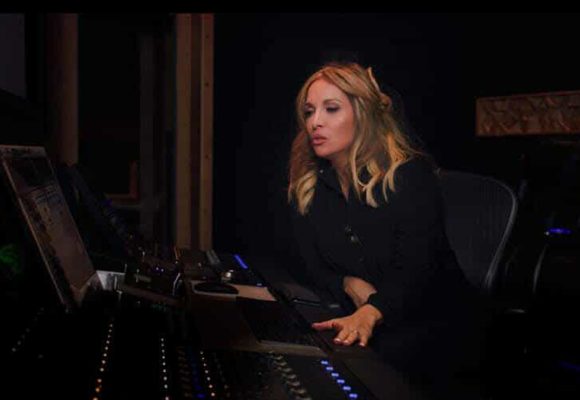 Tunisie | Hélène Ségara réagit à sa déprogrammation du Festival de Carthage