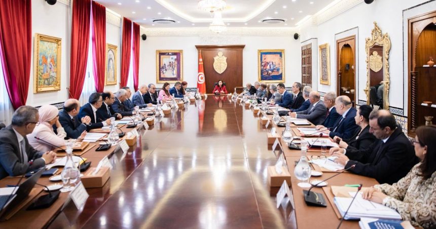 Tunisie | Au-delà des bulles, les résultats se font attendre  