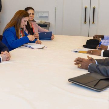 La Tunisie et le Cameroun discutent d’une liaison aérienne directe