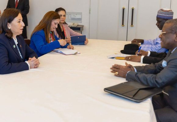 La Tunisie et le Cameroun discutent d’une liaison aérienne directe
