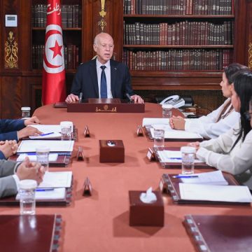 Kaïs Saïed | «Le concours est la seule voie de recrutement»