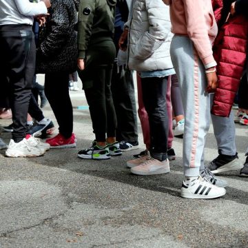 Laissons les écoles à l’abri de l’embrigadement islamiste !