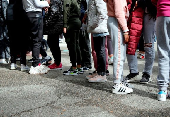 Laissons les écoles à l’abri de l’embrigadement islamiste !