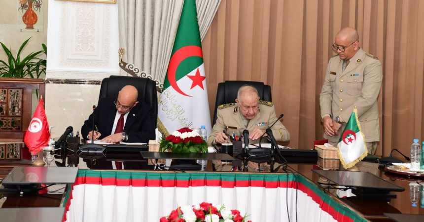 A propos de l&rsquo;accord de coopération militaire entre l’Algérie et la Tunisie