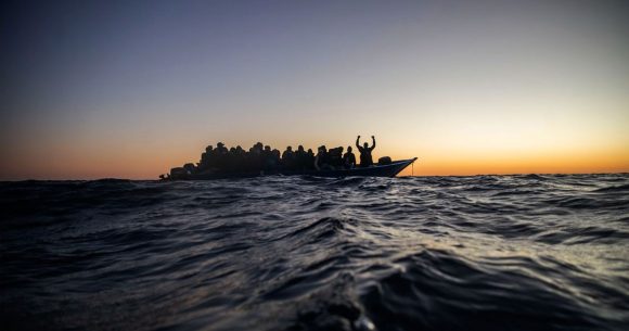 Migrants-en-pleine-mer La politique meurtrière de l’UE en matière de migration