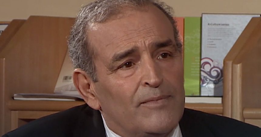 Le poème du dimanche | ‘‘La stèle’’ de Moncef Louhaïbi