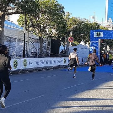 Marathon Comar | Courir sous un ciel bleu et un soleil éclatant