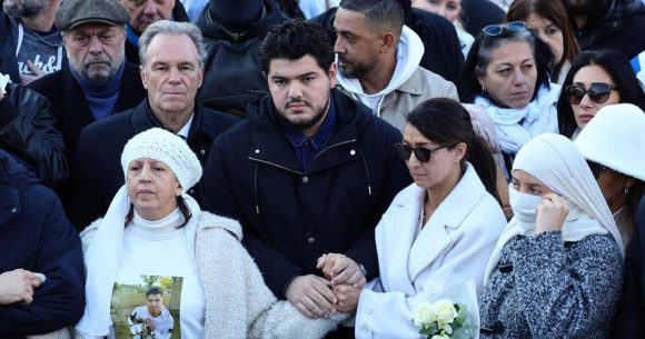 Marseille debout pour Mehdi Kessaci