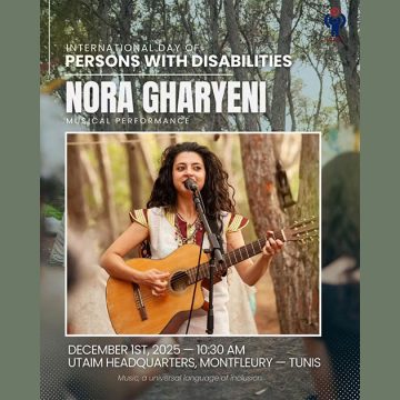 Nora Gharyeni chante pour les jeunes handicapés intellectuels
