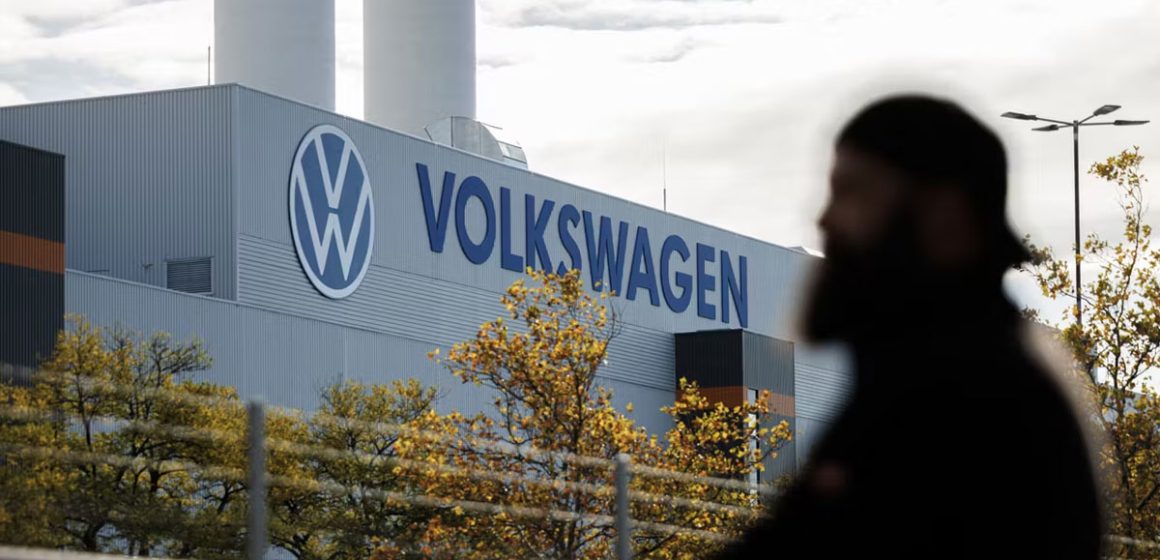 Volkswagen perd un milliard d’euros en trois mois