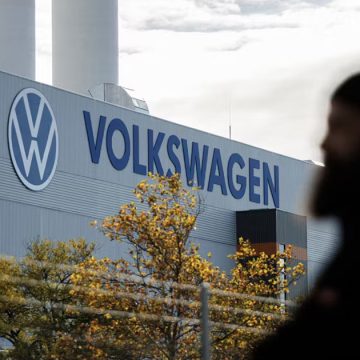 Volkswagen perd un milliard d’euros en trois mois