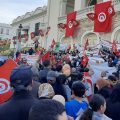 A Tunis, démonstration de force des partisans de Kaïs Saïed