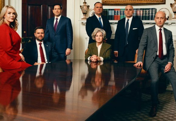 Susie Wiles tire à boulets rouges sur l’administration Trump