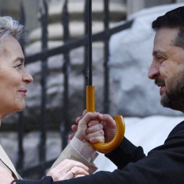 Ursula-von-der-Leyen-Volodymyr-Zelensky L’Europe des valeurs et l’Europe des voleurs !