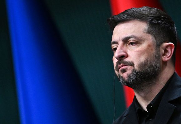 Zelensky entre le marteau russe et l’enclume américaine