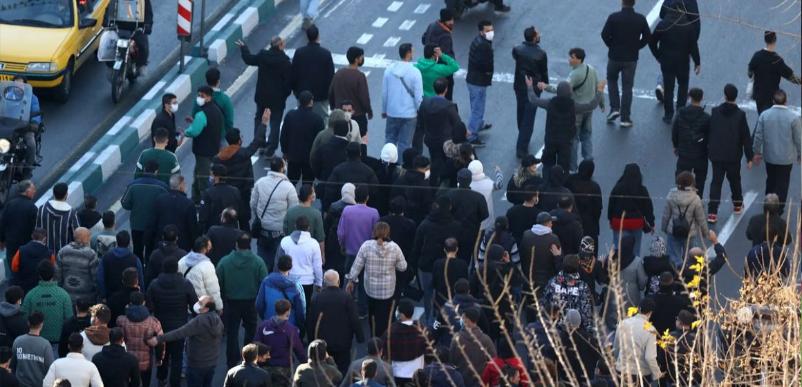 Manifestants-Iran Barbouzerie américaine à Caracas, trouille à Téhéran !