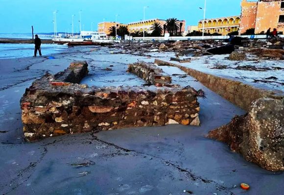 Tunisie | Des vestiges antiques révélés par l’érosion marine  