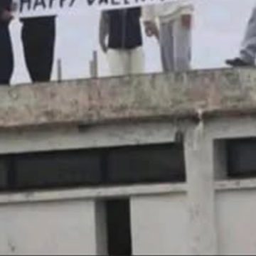 Banderole sexiste et propos obscènes dans un lycée | 13 élèves sanctionnés