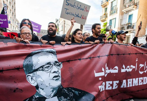 Tunisie | HRW appelle à la liberation de Ahmed Souab