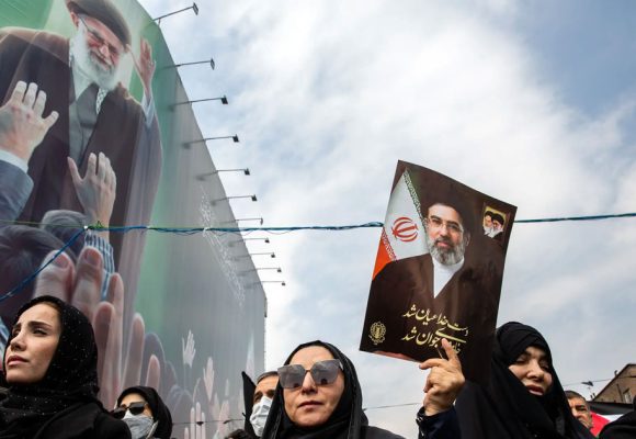 Iran | Comment Mojtaba Khamenei est-il devenu Guide ?