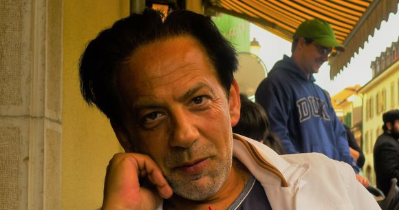 Le poème du dimanche | ‘‘Illisible lumière’’ de Jean-Baptiste Para