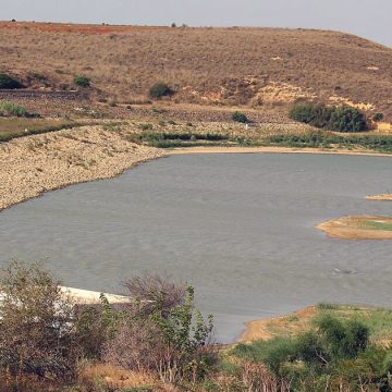 La Tunisie teste un film anti-évaporation sur les barrages