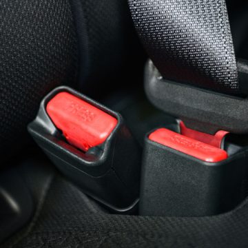 La Tunisie interdit les «faux verrous de ceinture de sécurité»